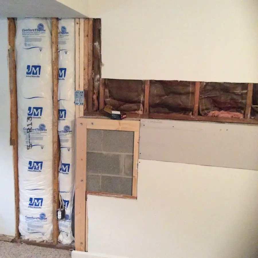 Wall insulation replacement during Structural Drying in Zachary
